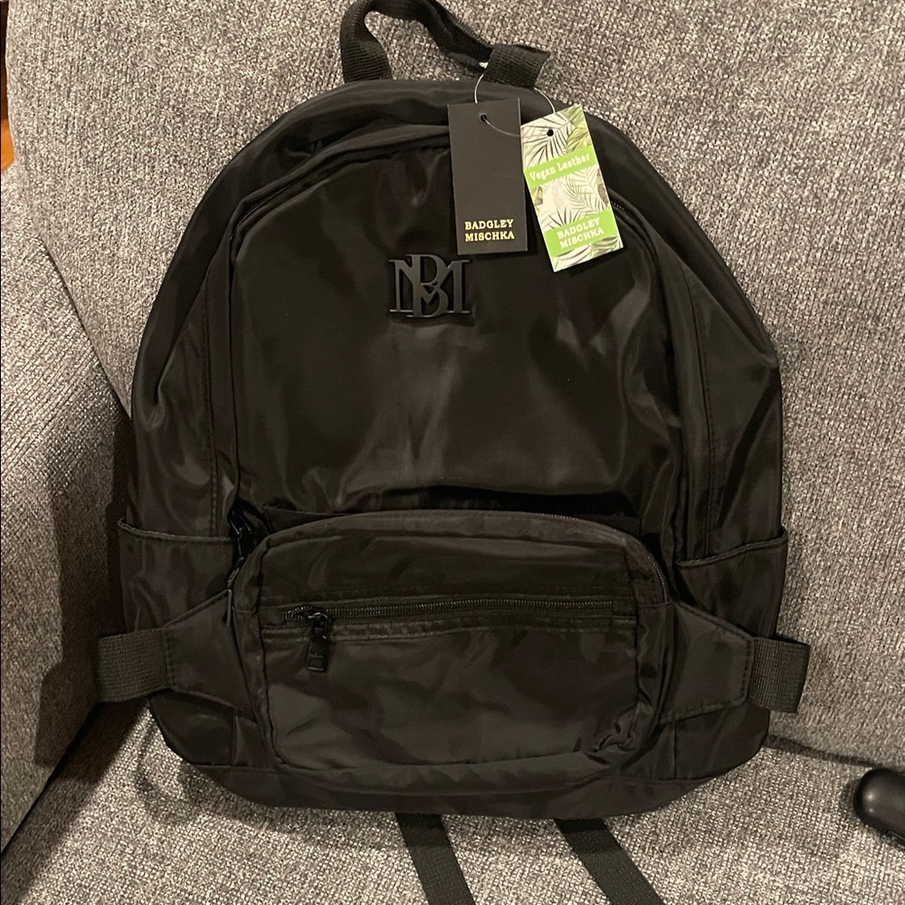 Badgley Mischka Sleek Black Women’s Backpack with detachable Fanny pack. NWT
